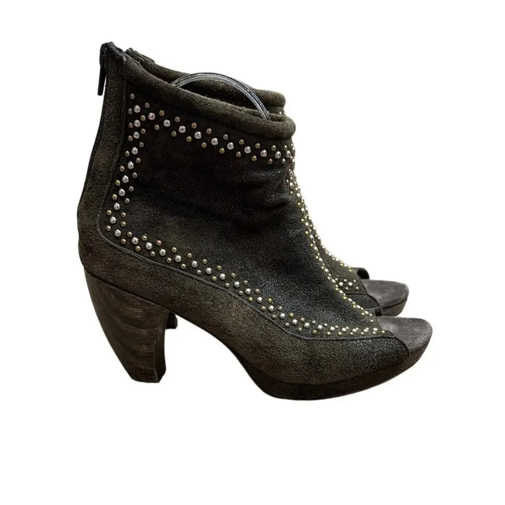 Calleen Cordero Wood Heel Suede Embellished Studded Ankle Bootie Size 9